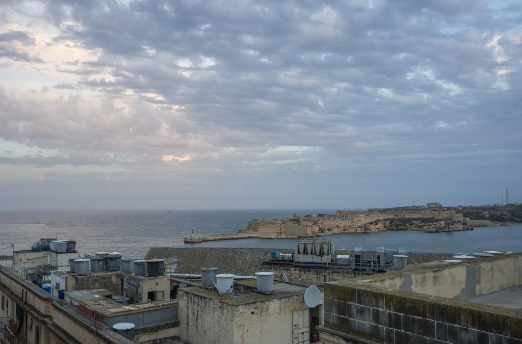 Valletta Kursara Port View Eksteriør billede